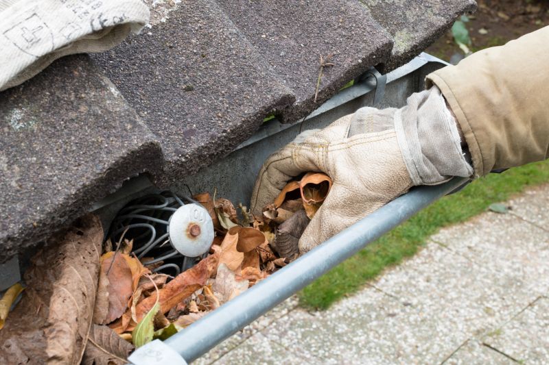 Garage Gutter Cleaning in Long Island, NY